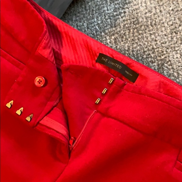 The Limited Red Crop Pants - Picture 4 of 5